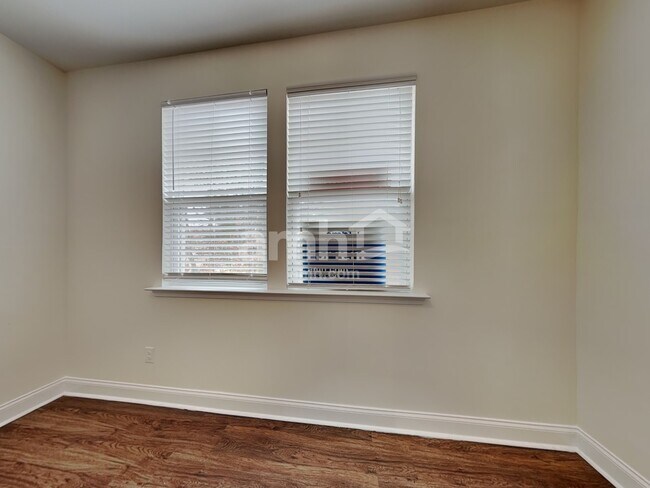 Building Photo - 3436 Shady Cove Ct