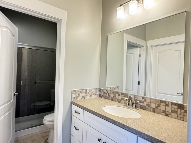 Building Photo - Stunning Hidden Gem with High-End Finishes in Novato