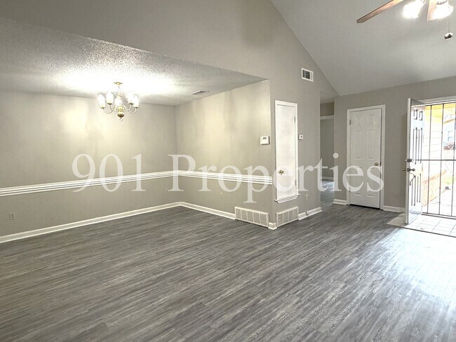 Building Photo - 3638 Dawnridge Cove