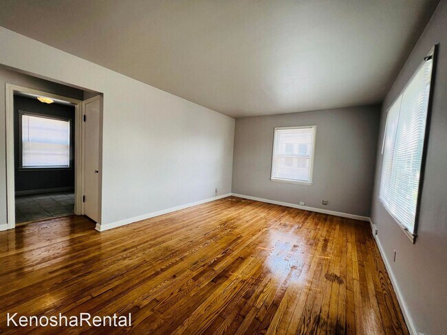 Building Photo - 3 br, 2 bath House - 5015 29th Avenue