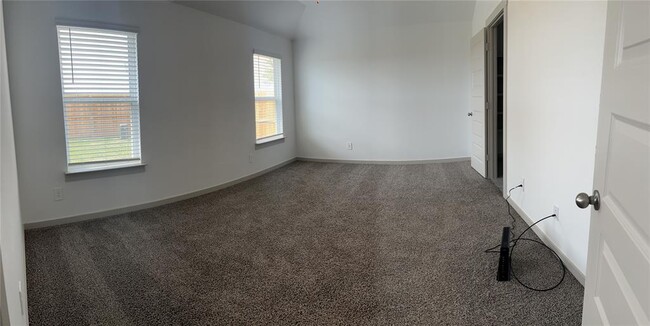 Building Photo - 4954 Pne Hvn Ln