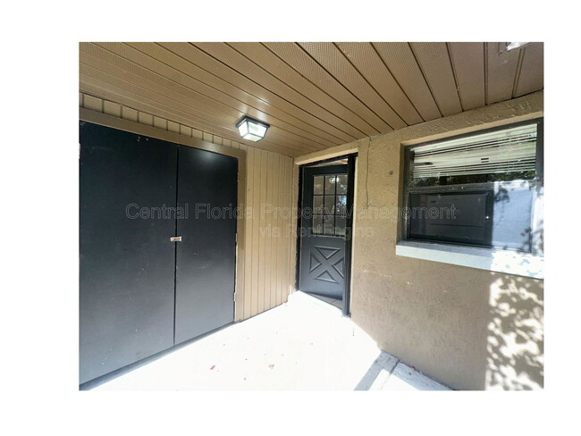 Building Photo - 2316 Bryan St