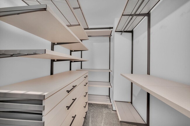 Building Photo - 30W136 Wheeler Cir