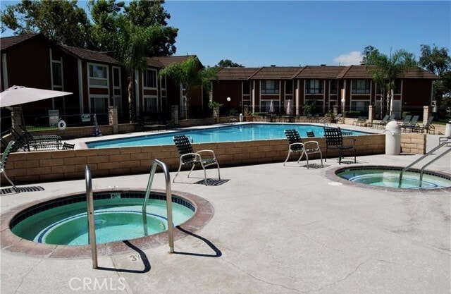 Building Photo - 25885 Trabuco Rd