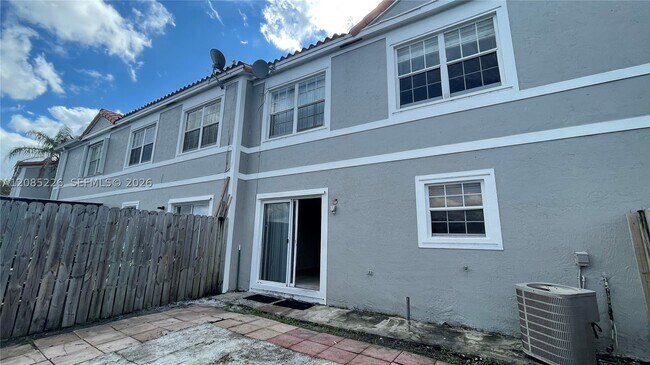 Building Photo - 8467 SW 22nd St