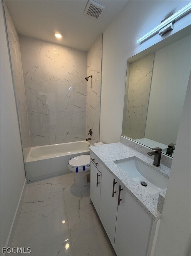 Building Photo - 4717 28th St SW