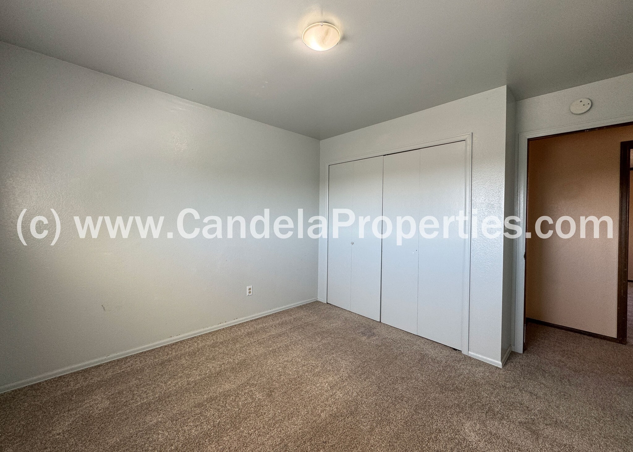 Building Photo - 5615 Country Heights Dr