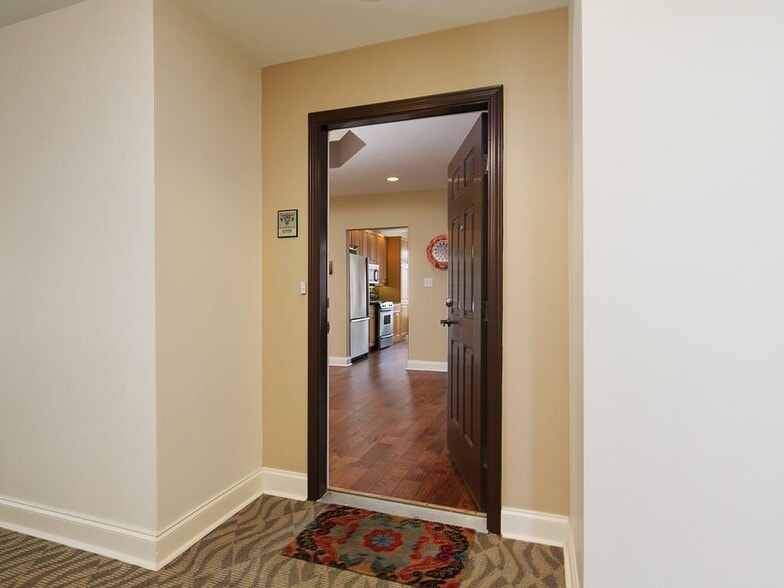 Building Photo - 50 Biscayne Dr NW