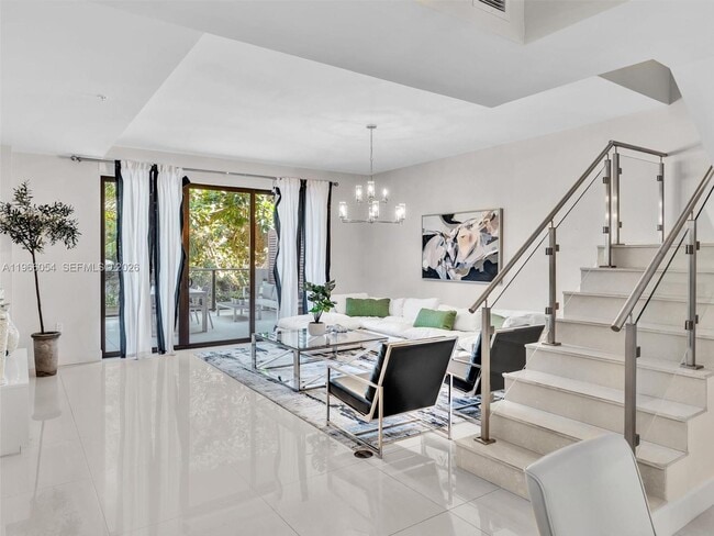 Building Photo - 3040 N Ocean Blvd