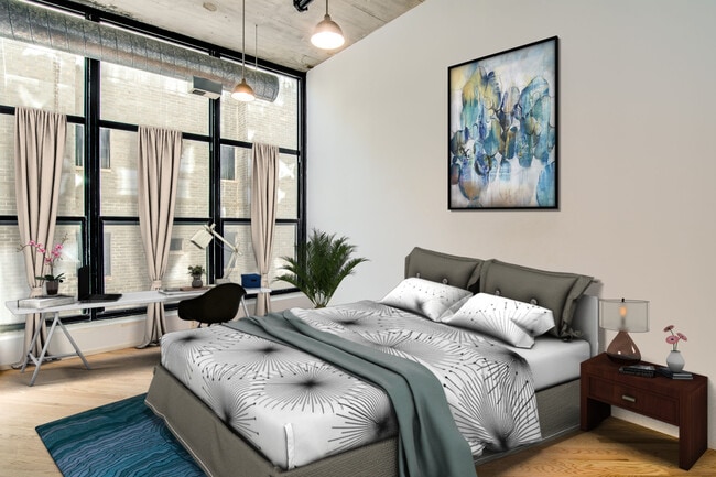 20 x 20 enclosed second BR - 843 W Adams St