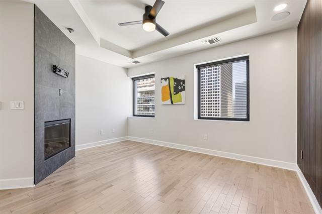Building Photo - 1505 Elm St