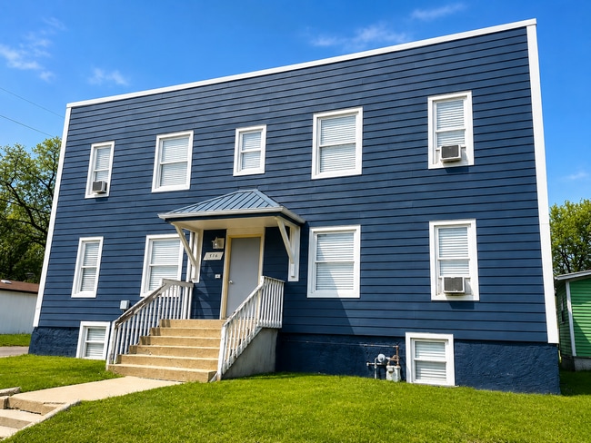 Building Photo - 316 E 15th St
