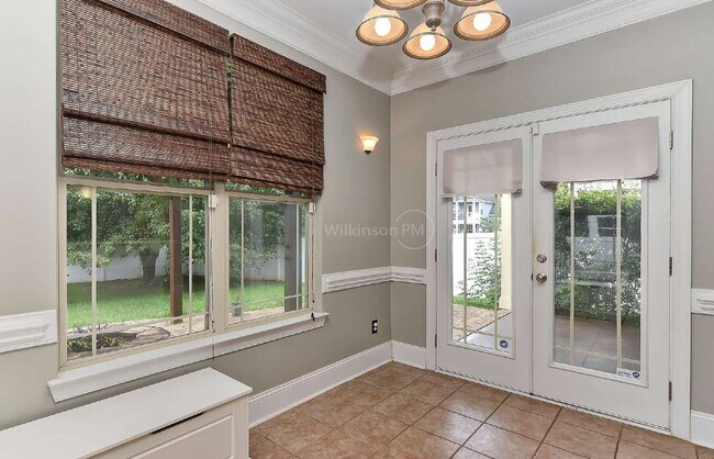 Building Photo - Charming 3-Bedroom in Arbor Croft with Out...