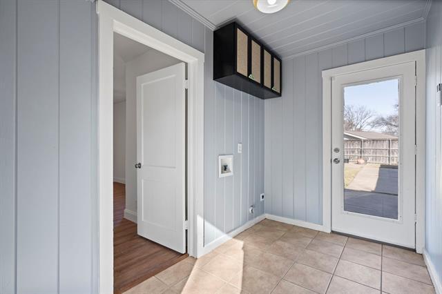 Building Photo - 6527 Axton Cir