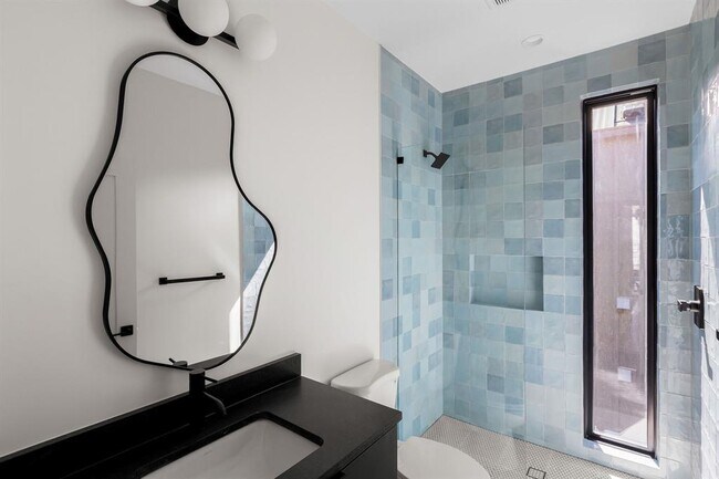 Building Photo - 3412 Gonzales St