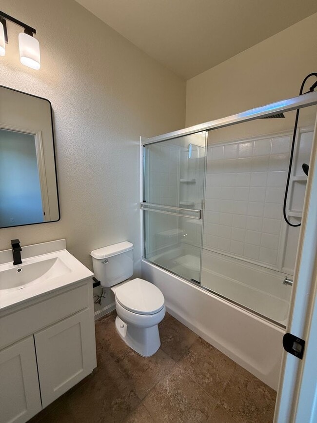Building Photo - 566 Almaden Walk Loop