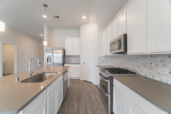 Building Photo - 9826 N Goshawk Trl
