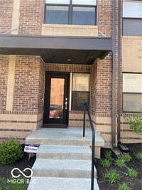 Building Photo - 2577 Filson St