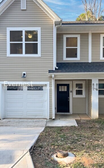 Building Photo - 811 Key St