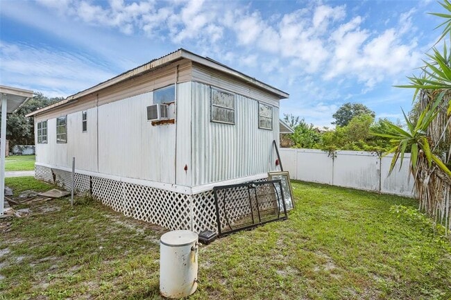 Building Photo - 2854 Lake Alfred Rd