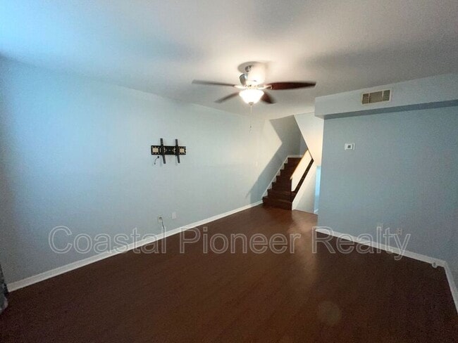 Building Photo - 4226 La Dega Ct