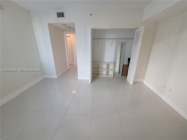Building Photo - 325 S Biscayne Blvd