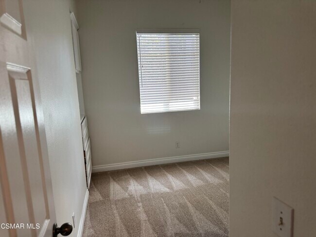 Building Photo - 1604 Rose Arbor Ln