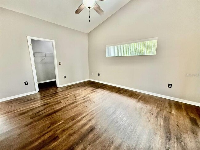 Building Photo - 6959 S Manhattan Ave