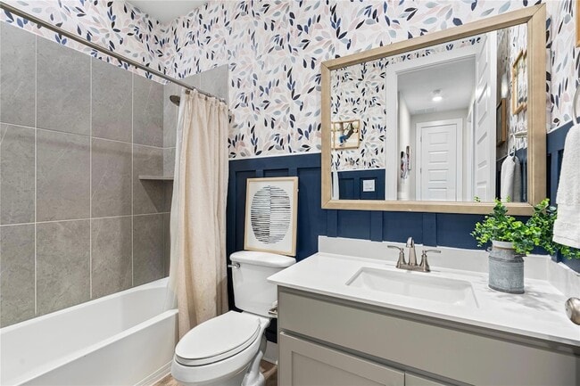 Building Photo - 533 Mallow Rd