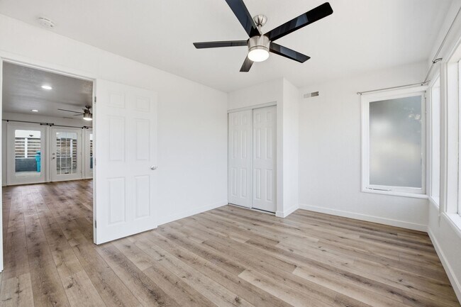 Building Photo - 6269 Mary Ln Dr