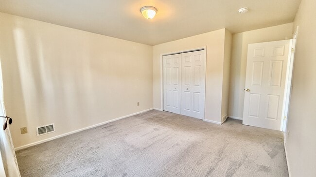 Building Photo - 1135 Spearhead Dr
