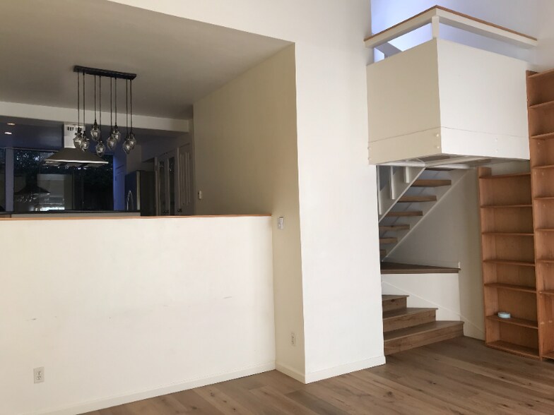 Building Photo - 3600 High Meadow Dr