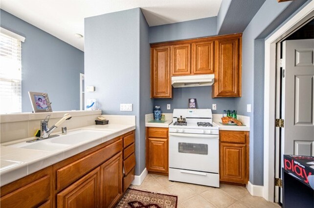 Building Photo - 6342 Paseo Descanso