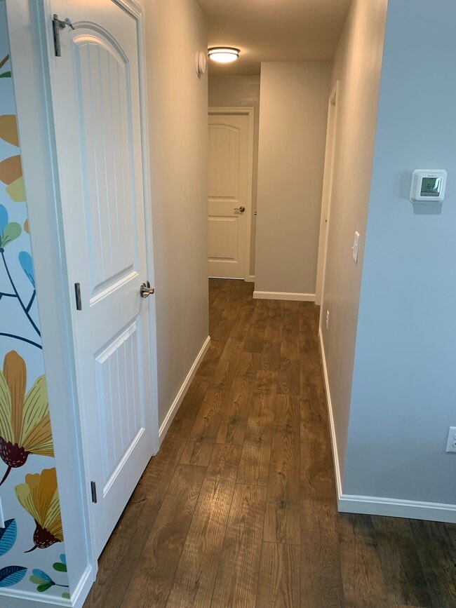Hallway - 145 Mayflower Dr