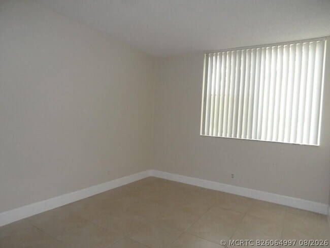 Building Photo - 10773 Cleary Blvd