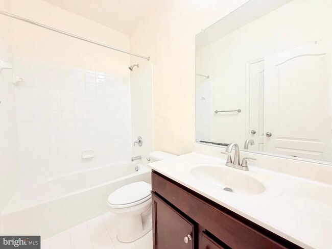 Building Photo - 9918 Veiled Dawn