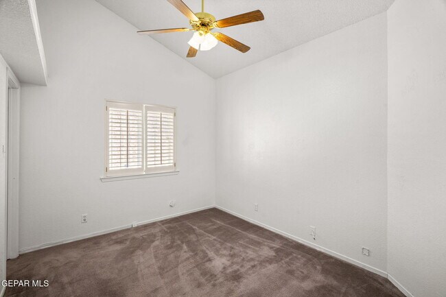 Building Photo - 568 Mogollon Cir