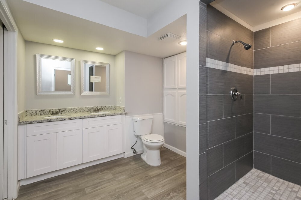 Building Photo - 6524 E Arbor Ave