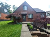 Building Photo - Beautiful 3 bedroom house in Brookline