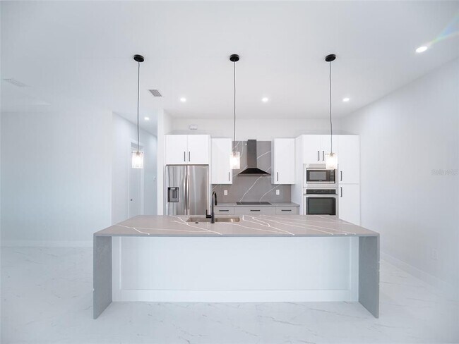 Building Photo - 4129 Flamingo Blvd