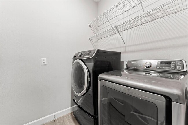 Building Photo - 31603 Magna Gulf Loop