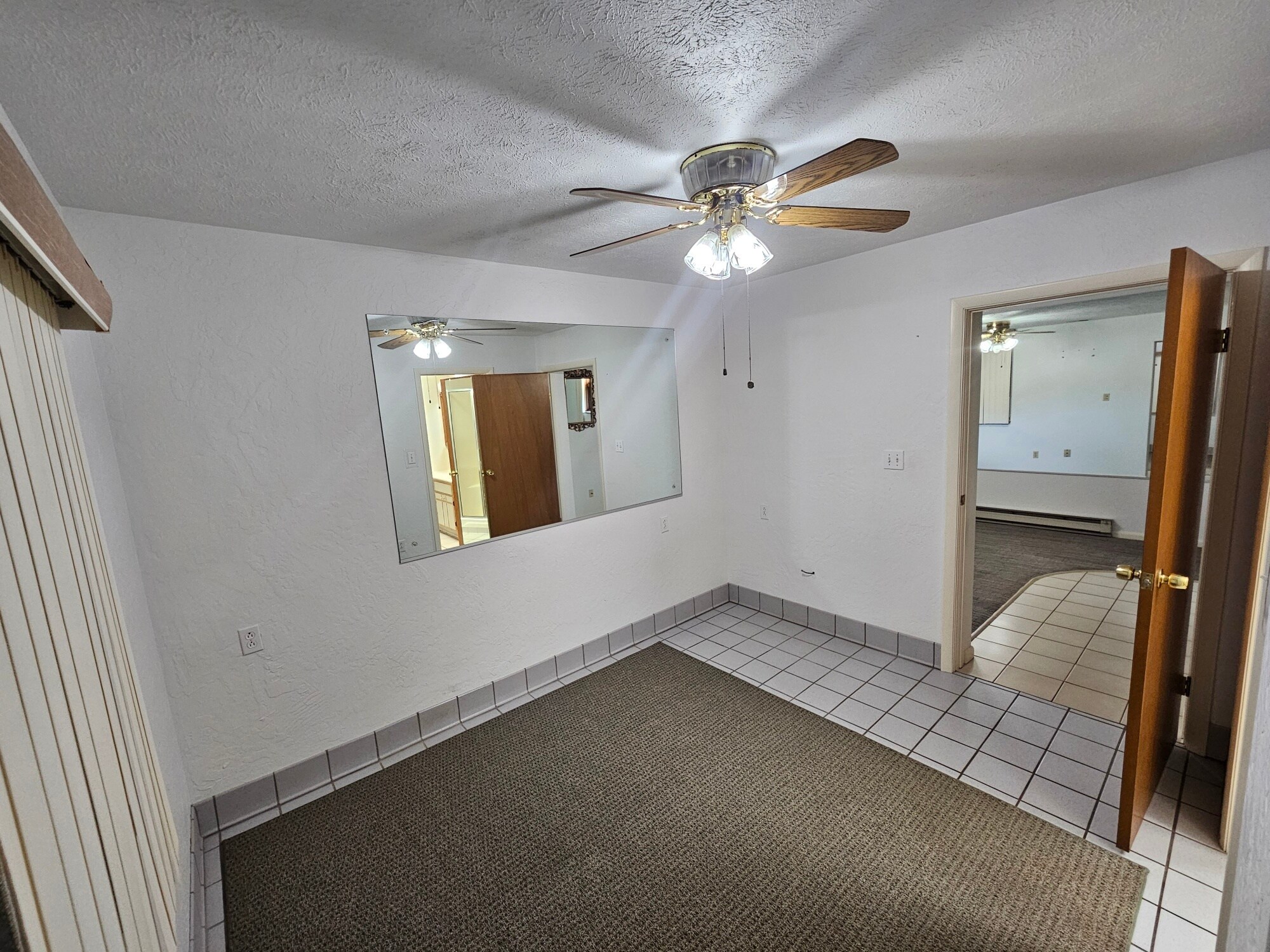 Building Photo - 440 Drummond St