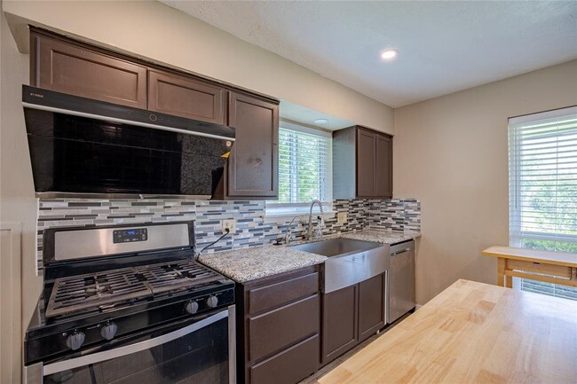 Building Photo - 11435 Triola Ln
