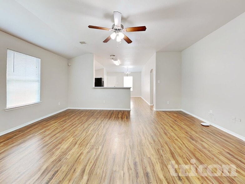 Building Photo - 20406 Clydesdale Ridge Dr