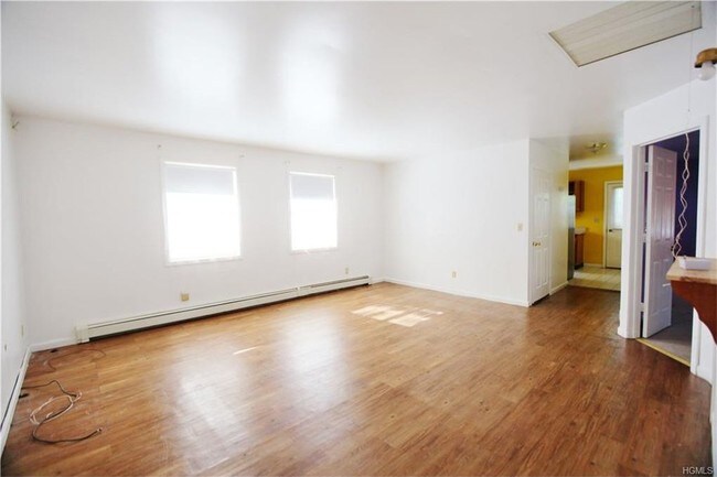 Building Photo - 99 Timber Hill Ln