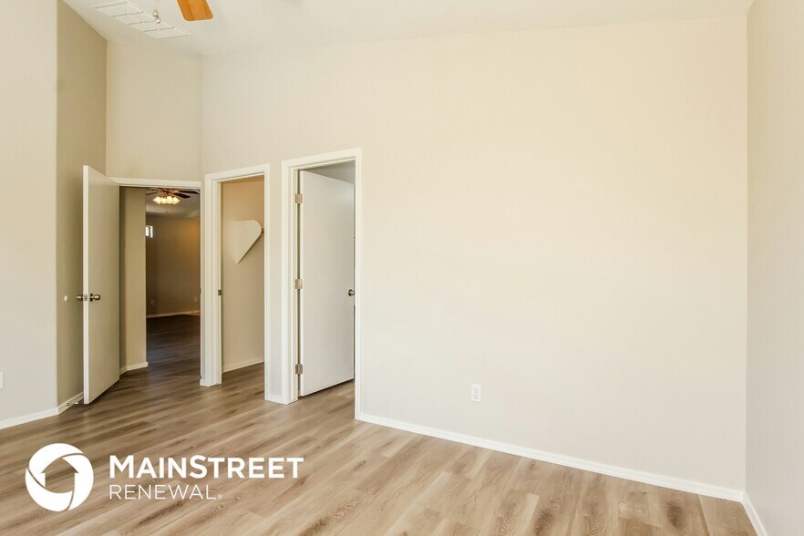 Building Photo - 11762 W Banff Ln