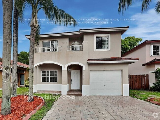 Building Photo - 14573 SW 155th Pl