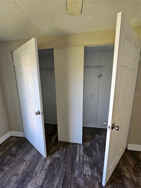 Building Photo - 3245 E Main St