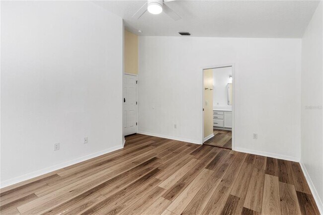 Building Photo - 10140 Somersby Dr