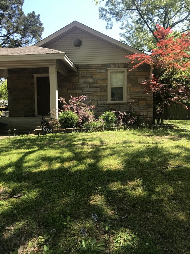 203 N Spruce St 203 N Spruce St Little Rock AR 72205 Apartment Finder